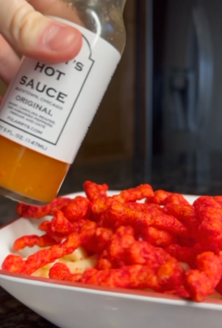 Spicy Crunchy Mac and Cheese